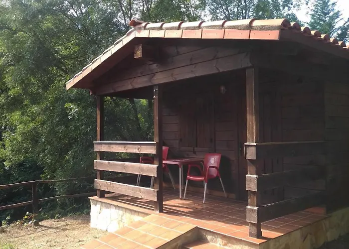 La Eliza Lanzahíta Parque de Campismo *