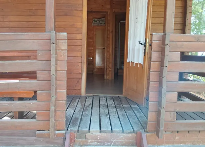 La Eliza Lanzahíta Parque de Campismo *